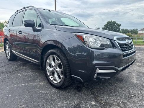 Used 2018 Subaru Forester 2.5i Touring AWD/4WD image 1