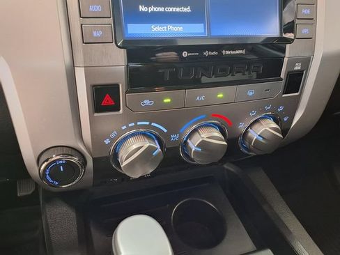 Used 2021 Toyota Tundra SR5 AWD/4WD image 14