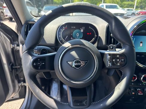 Used 2024 MINI Cooper Countryman S FWD image 15
