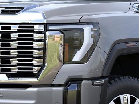 New 2026 GMC Sierra 3500 Denali w/ Denali Reserve Package AWD/4WD image 42