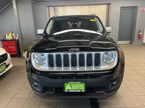 Used 2016 Jeep Renegade Limited image 2