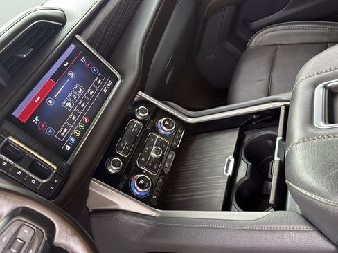 Used 2021 GMC Yukon Denali image 21