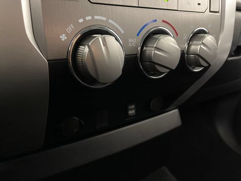 Certified 2017 Toyota Tundra SR5 RWD image 30