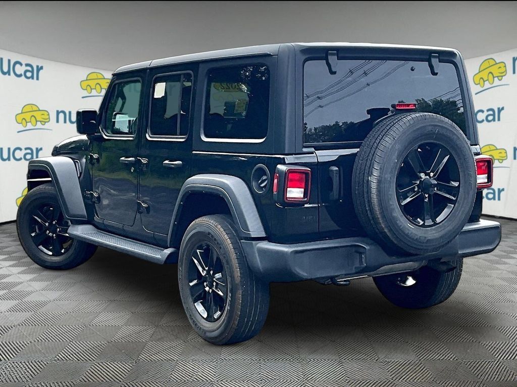 Used 2022 Jeep Wrangler Unlimited Sport AWD/4WD image 4