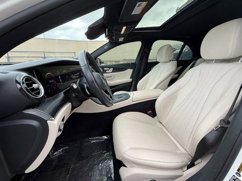 Used 2021 Mercedes-Benz E 350 Sedan image 22