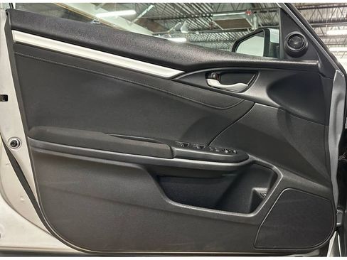 Used 2016 Honda Civic EX-T image 18