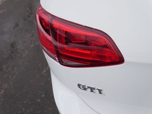 Used 2017 Volkswagen GTI S image 16