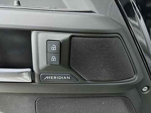 Used 2026 Land Rover Defender 110 S AWD/4WD image 20