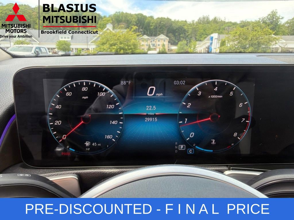 Used 2022 Mercedes-Benz GLB 250 4MATIC w/ Premium Package Lite image 28