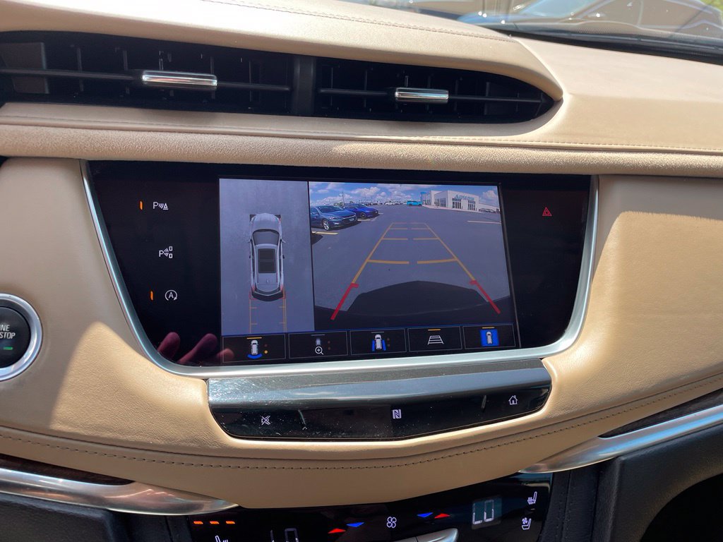 Used 2021 Cadillac XT5 Premium Luxury w/ Platinum Package AWD/4WD image 22