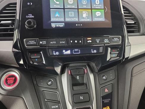 Used 2018 Honda Odyssey EX-L image 24