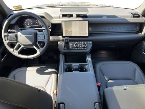 New 2025 Land Rover Defender 110 S image 26