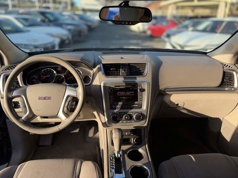 Used 2014 GMC Acadia SLE image 35