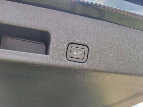 New 2026 Buick Enclave Sport Touring w/ Power Package image 10