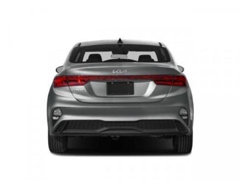 Used 2024 Kia Forte LXS FWD image 8