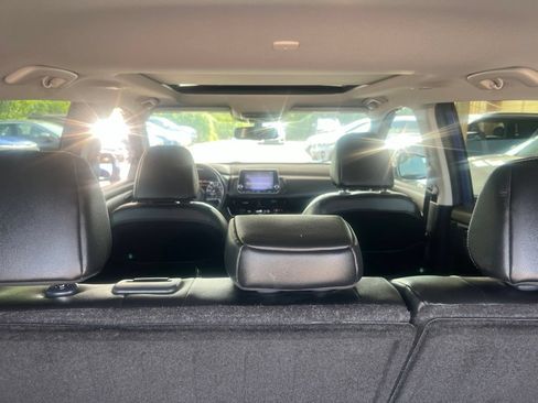 Certified 2023 Nissan Rogue SL FWD image 14