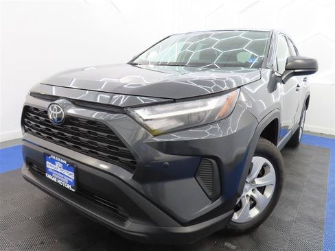 Used 2025 Toyota RAV4 LE AWD/4WD image 2