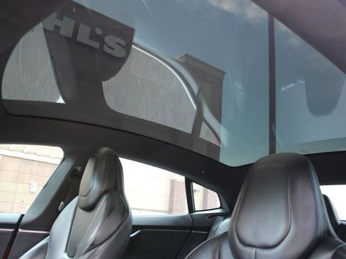 Used 2020 Tesla Model S Long Range Plus AWD/4WD image 29