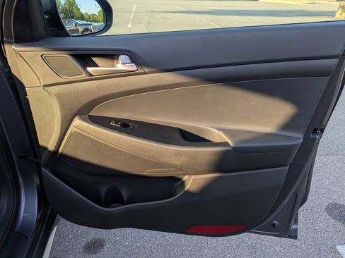 Used 2019 Hyundai Tucson SEL FWD image 39
