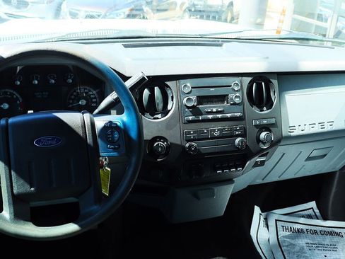 Used 2014 Ford F350 XL w/ Power Equipment Group image 36