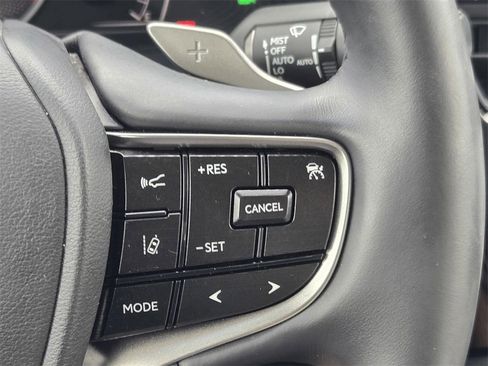 Used 2023 Lexus ES 300h w/ Premium Package image 25