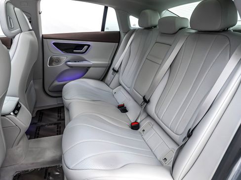 Used 2023 Mercedes-Benz EQE 350+ Sedan image 8