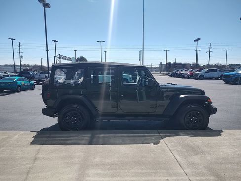 Used 2023 Jeep Wrangler Sport image 6