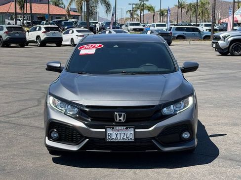 Used 2019 Honda Civic EX image 2