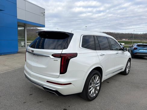 Used 2023 Cadillac XT6 Premium Luxury w/ Platinum Package AWD/4WD image 4