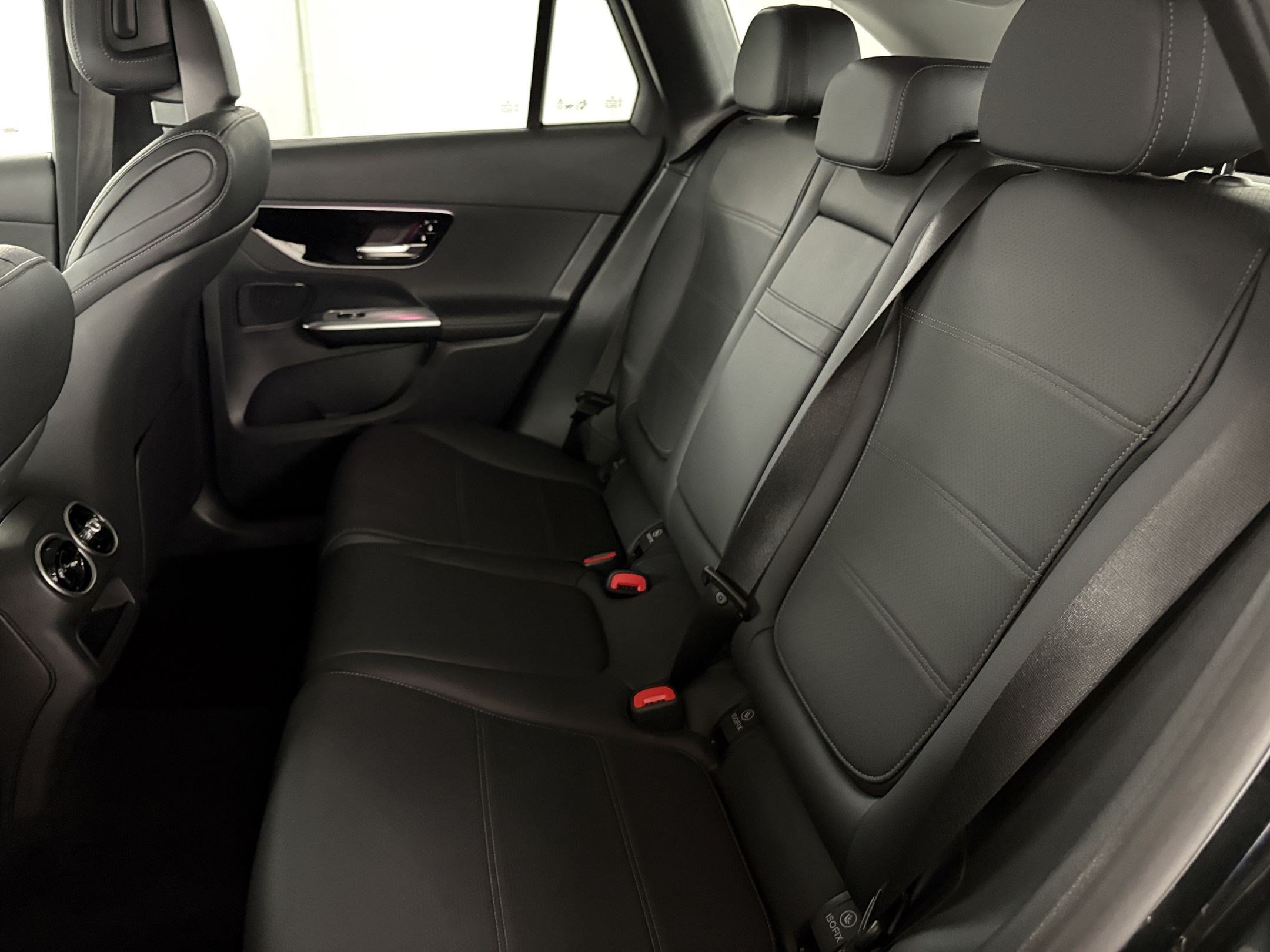 Certified 2025 Mercedes-Benz GLC 350e 4MATIC image 22