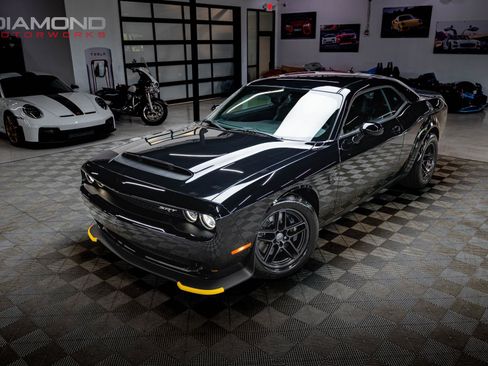 Used 2023 Dodge Challenger SRT Hellcat Redeye RWD image 11