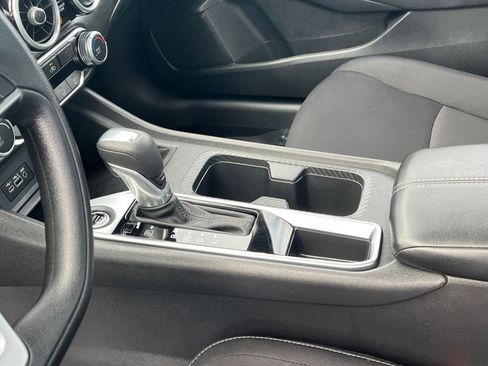 Used 2025 Nissan Sentra SV image 41