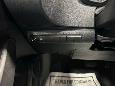 Used 2025 Toyota Corolla LE FWD image 17