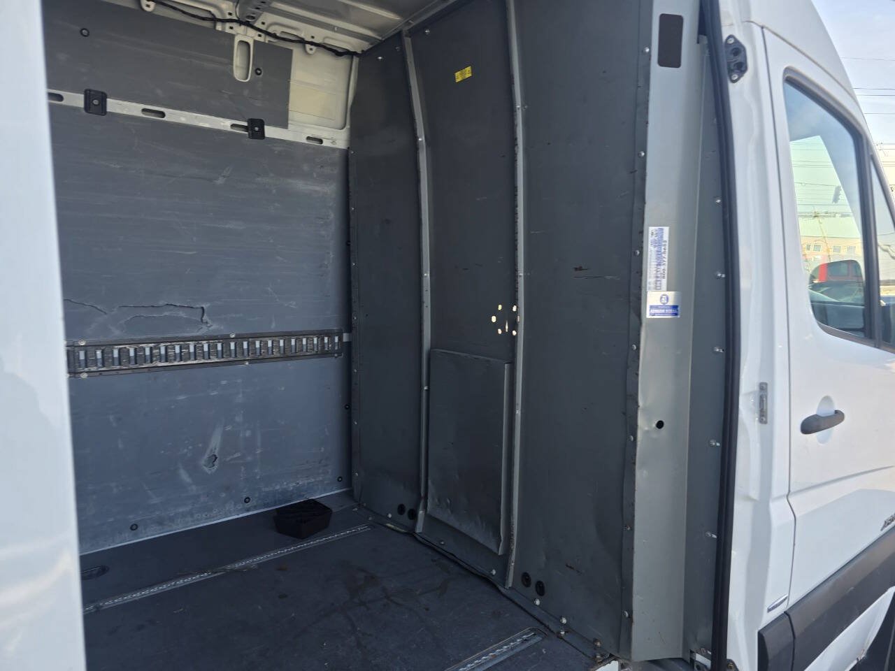 Used 2012 Mercedes-Benz Sprinter 2500 image 24