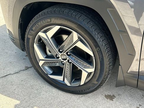 Used 2022 Hyundai Tucson Limited image 39