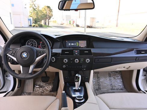 Used 2008 BMW 535i Sedan RWD image 12