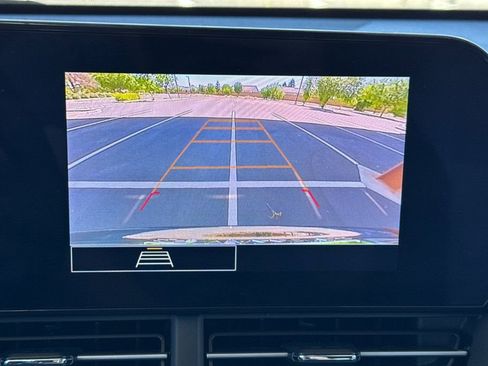Used 2025 Chevrolet Trax LS FWD image 29