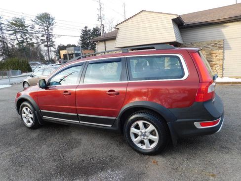 Used 2011 Volvo XC70 3.2 image 7