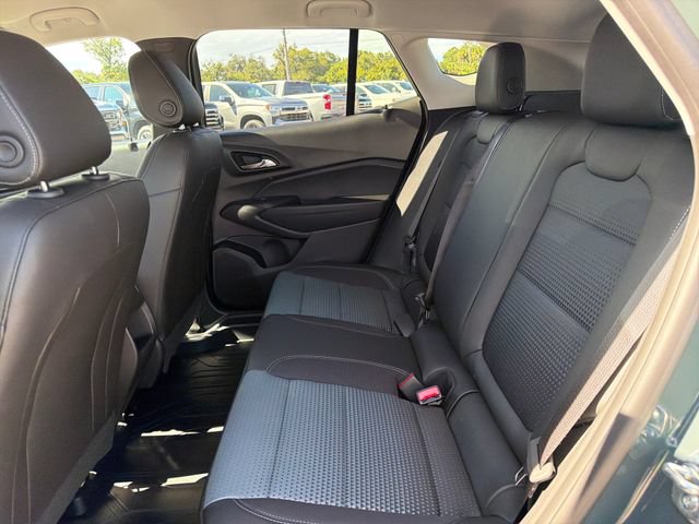 New 2026 Chevrolet Trax LT w/ Driver Confidence Package FWD image 21