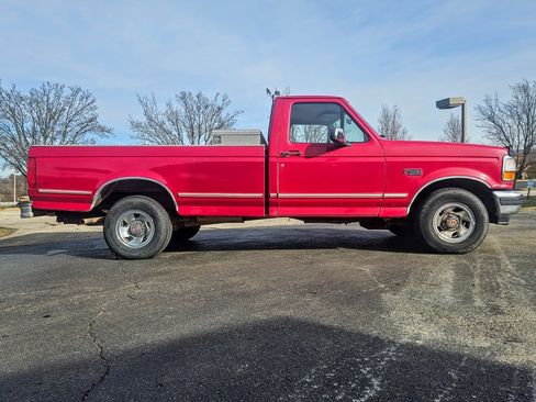 Used 1994 Ford F150 XL image 3