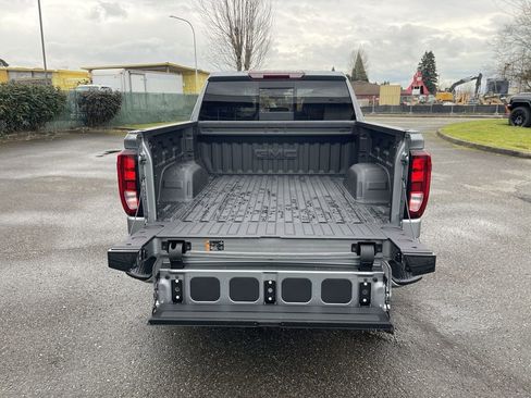 New 2026 GMC Sierra 1500 Elevation w/ Elevation Premium Package AWD/4WD image 27