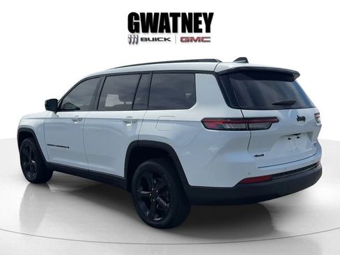 Used 2024 Jeep Grand Cherokee L Laredo AWD/4WD image 5