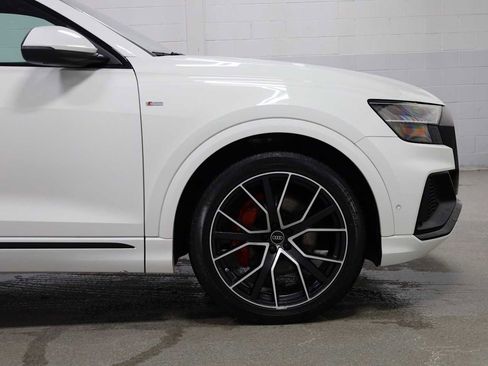 Used 2022 Audi Q8 Prestige w/ Prestige Package image 11