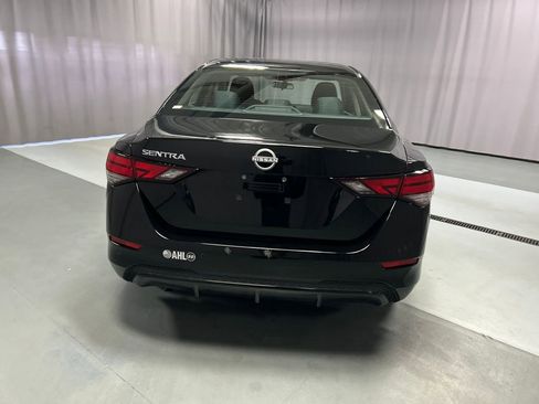 Used 2025 Nissan Sentra S FWD image 6