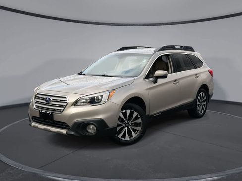 Used 2017 Subaru Outback 2.5i Limited AWD/4WD image 1