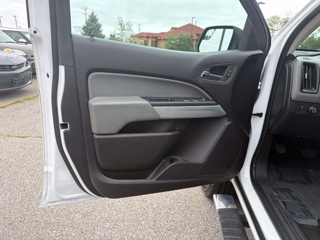 Used 2015 Chevrolet Colorado LT w/ Luxury Package AWD/4WD image 15