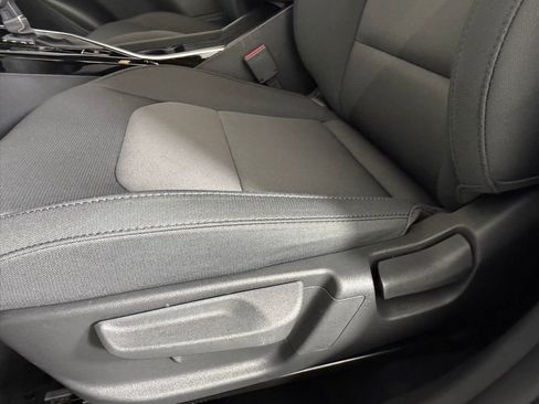 Used 2025 Kia Niro LX image 21