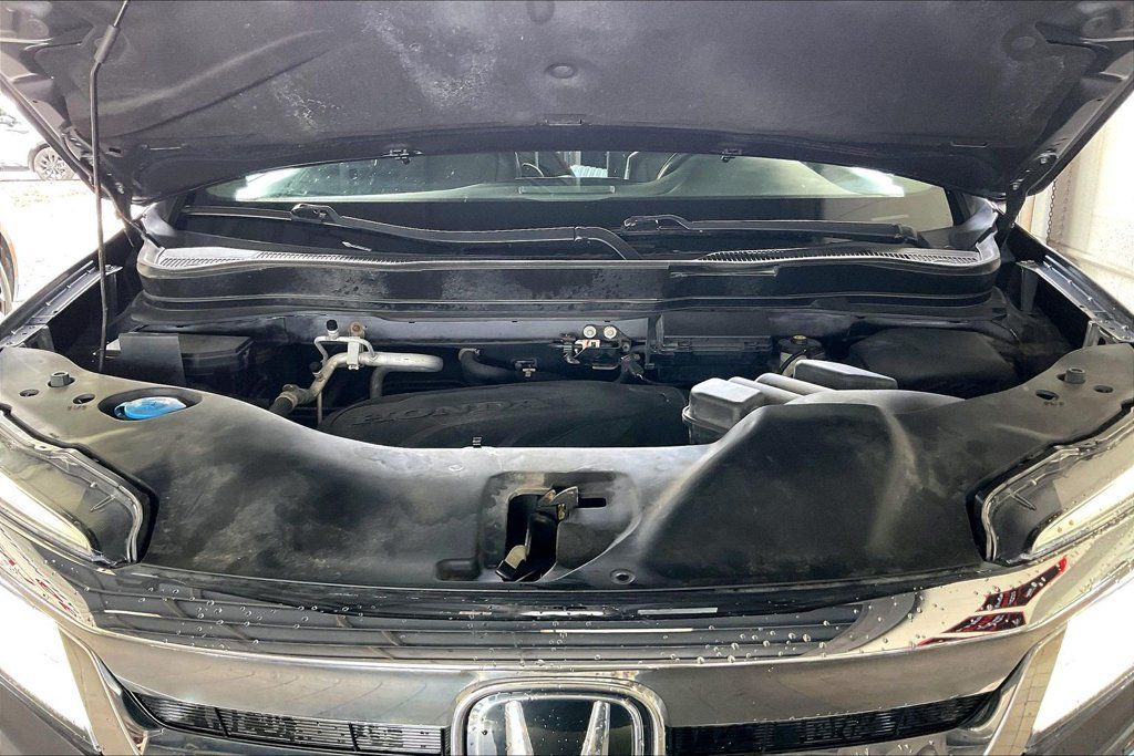 Used 2022 Honda Pilot Touring image 27