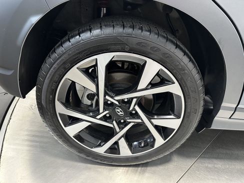 Certified 2022 Hyundai Kona Limited w/ Cargo Package AWD/4WD image 11