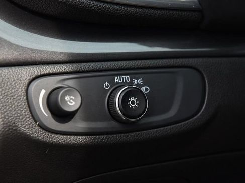 Used 2022 Buick Encore Preferred w/ Safety Package AWD/4WD image 10